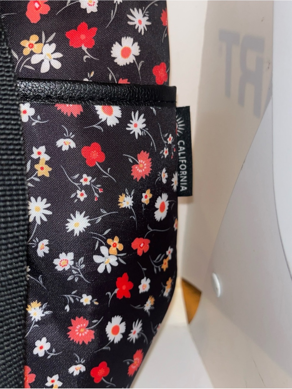 California Innovations Insulated Cooler Lunch Bag Black Floral - Picture 4 of 11
